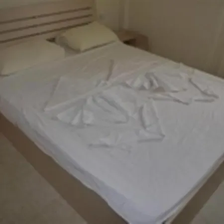 Royal Marina Aparthotel *